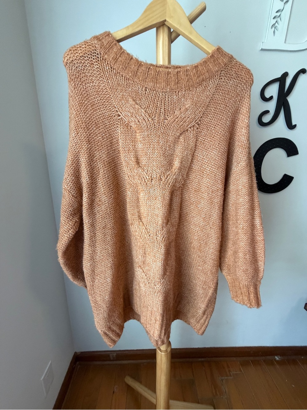 Aerie Unreal Cable Knit Oversized Sweater Size Medium Orange Wool Blend Top